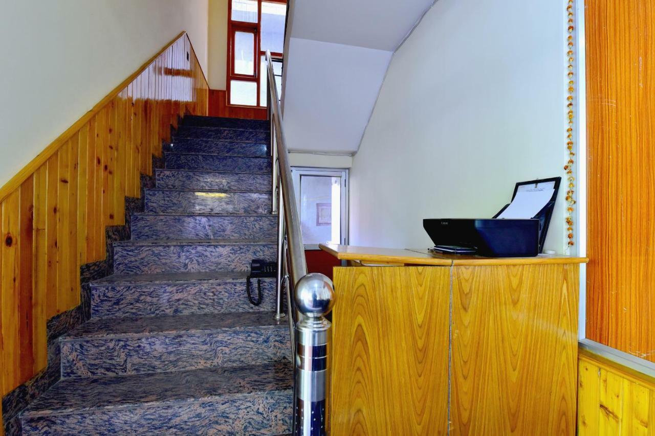 Oyo 38661 Hotel Apna Ghar Manāli Exterior foto
